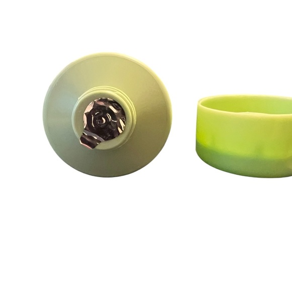 Avocado Ceramide Moisture Barrier Cleanser – Glow Recipe - Picture 4 of 4